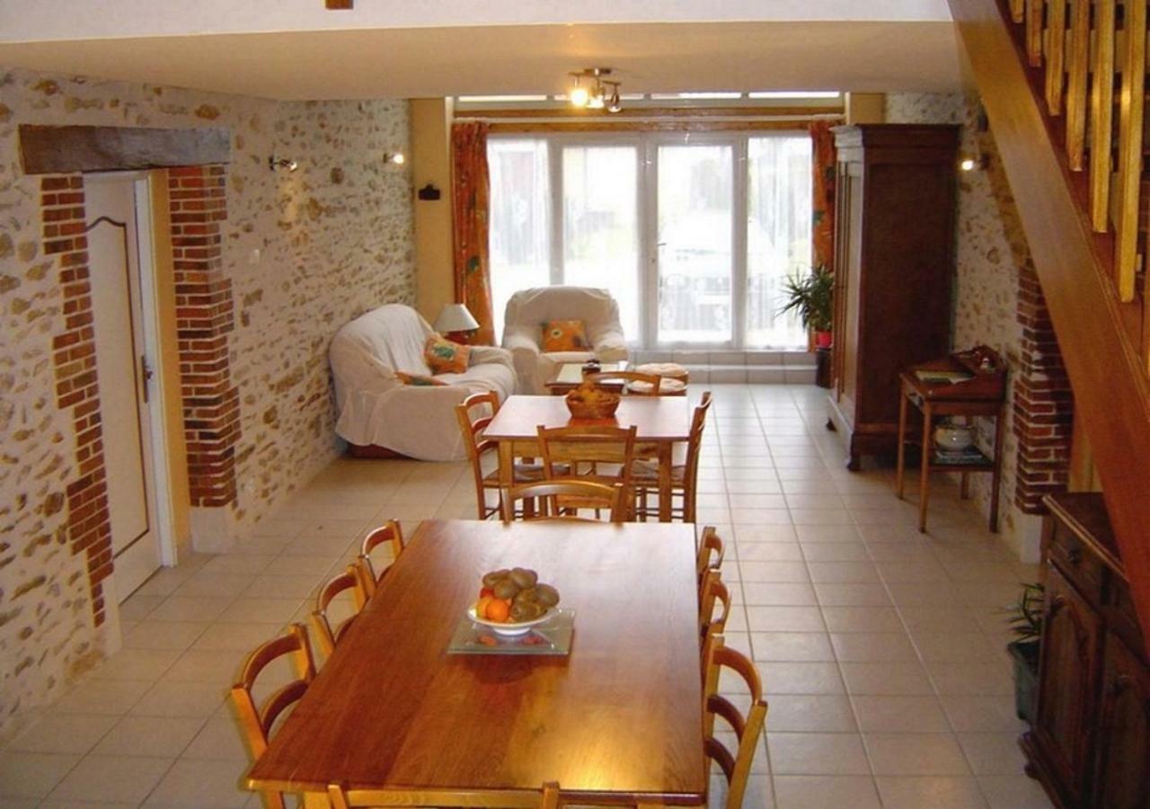 Logis De Chezelles Bed & Breakfast Sidiailles ภายนอก รูปภาพ