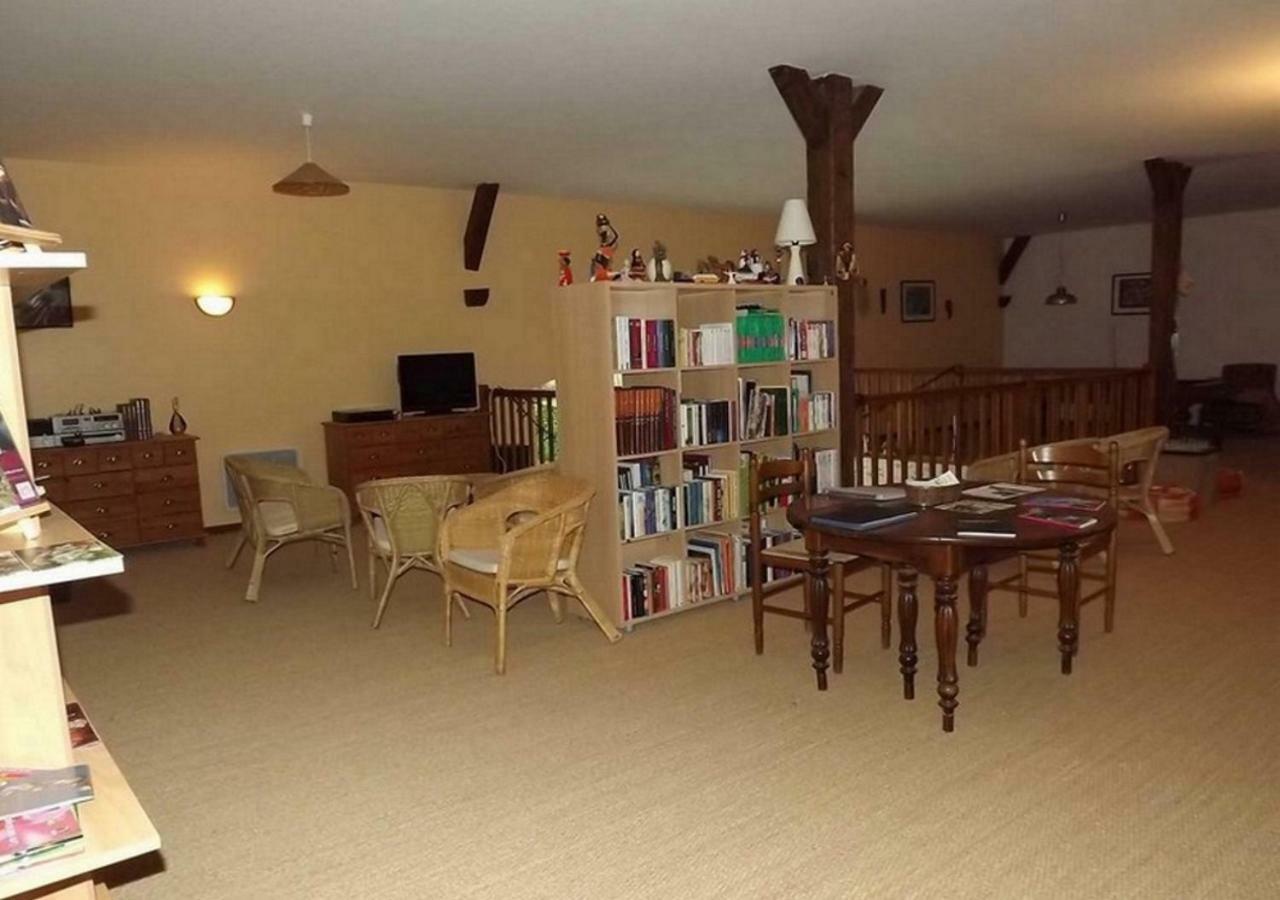 Logis De Chezelles Bed & Breakfast Sidiailles ภายนอก รูปภาพ
